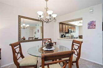 4321 Longmeadow in Sarasota, FL - Building Photo - Building Photo