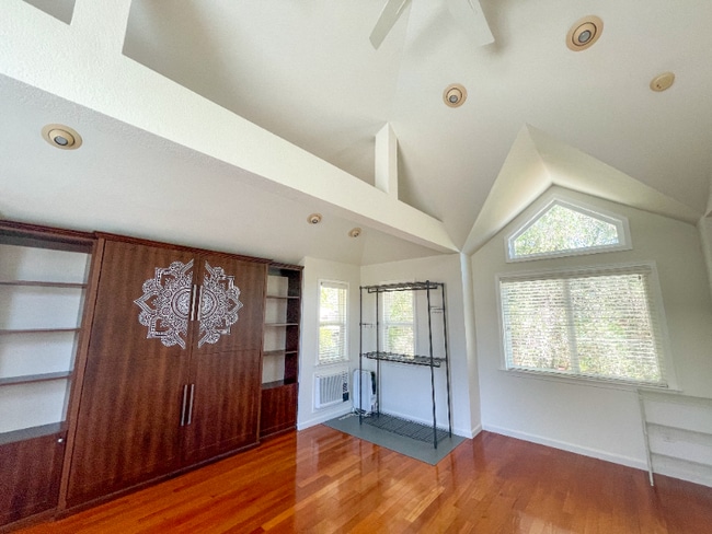 170 Bales Dr in Walnut Creek, CA - Building Photo - Building Photo