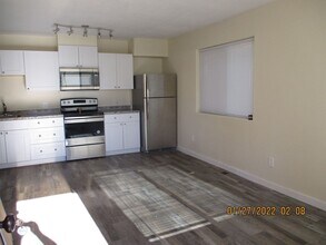 420 N 16th St in Elma, WA - Building Photo - Building Photo