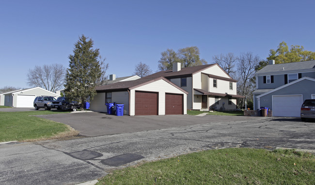 W150S6993 Cornell Cir in Muskego, WI - Building Photo - Building Photo