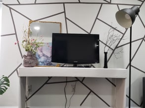 28 Oak St, Unit #1 in Moonachie, NJ - Foto de edificio - Building Photo