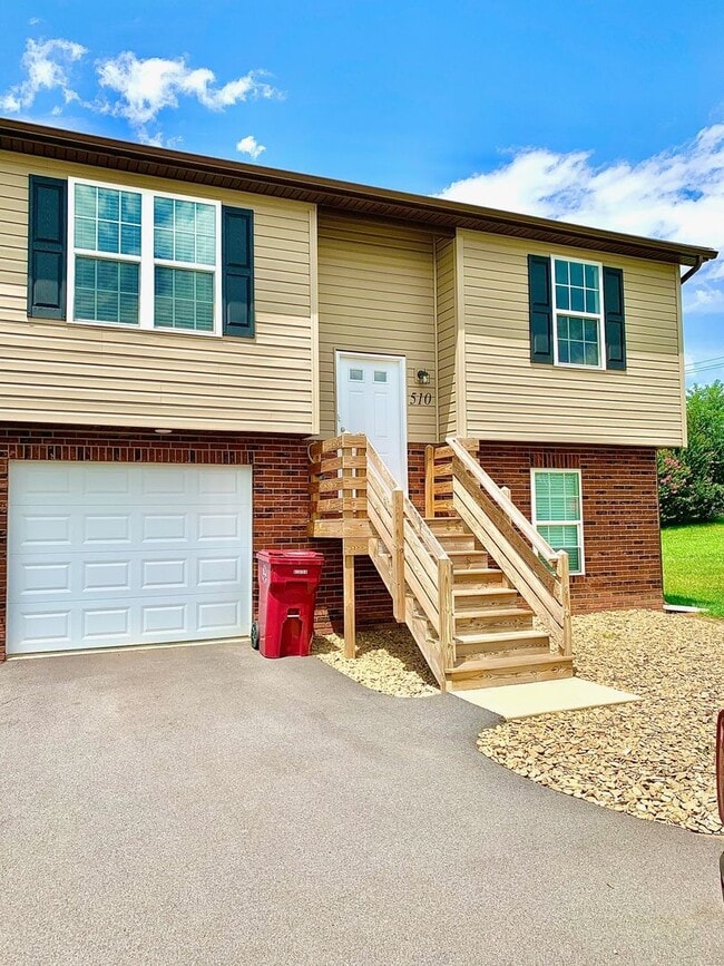 property at 510 Thomas St