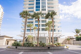 3100 N Ocean Dr in Riviera Beach, FL - Building Photo - Building Photo