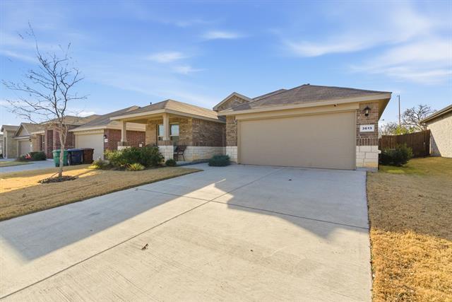 3613 Ridgeway Ln in Lantana, TX - Building Photo - Building Photo