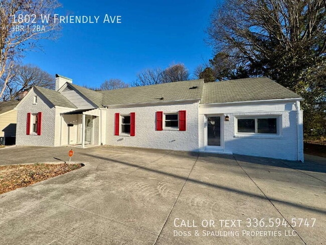 1802 W Friendly Ave in Greensboro, NC - Building Photo - Building Photo