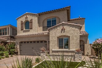 3520 E Robin Ln in Phoenix, AZ - Building Photo - Building Photo