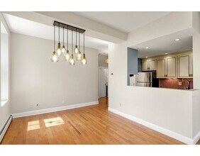 30 E Concord St in Boston, MA - Building Photo - Building Photo