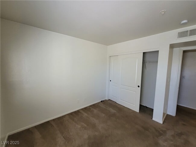 2121 Blue Breeze Dr