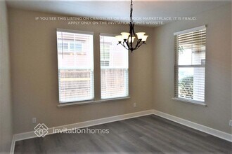 331 Allaire Cir in Sacramento, CA - Building Photo - Building Photo