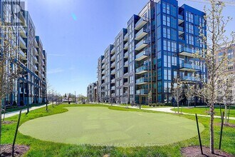 2333 Khalsa Gate in Oakville, ON - Building Photo - Building Photo