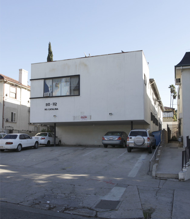 110-112 N Catalina St in Los Angeles, CA - Building Photo