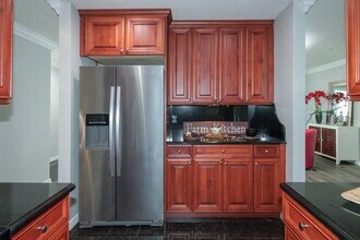 31 Adams Way in Sayville, NY - Building Photo - Building Photo