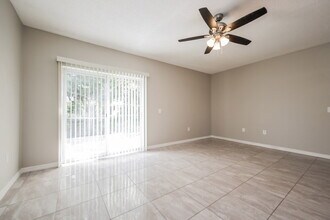 829 Albi Ct in Kissimmee, FL - Building Photo - Building Photo