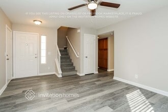 9432 Deer Lodge Ln in Las Vegas, NV - Foto de edificio - Building Photo