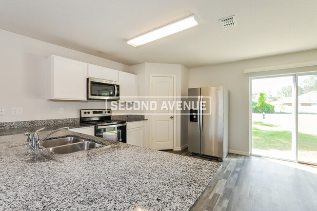 41 Raemoor Dr in Palm Coast, FL - Building Photo - Building Photo