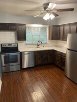 1739 Amsterdam Rd in Fort Wright, KY - Building Photo