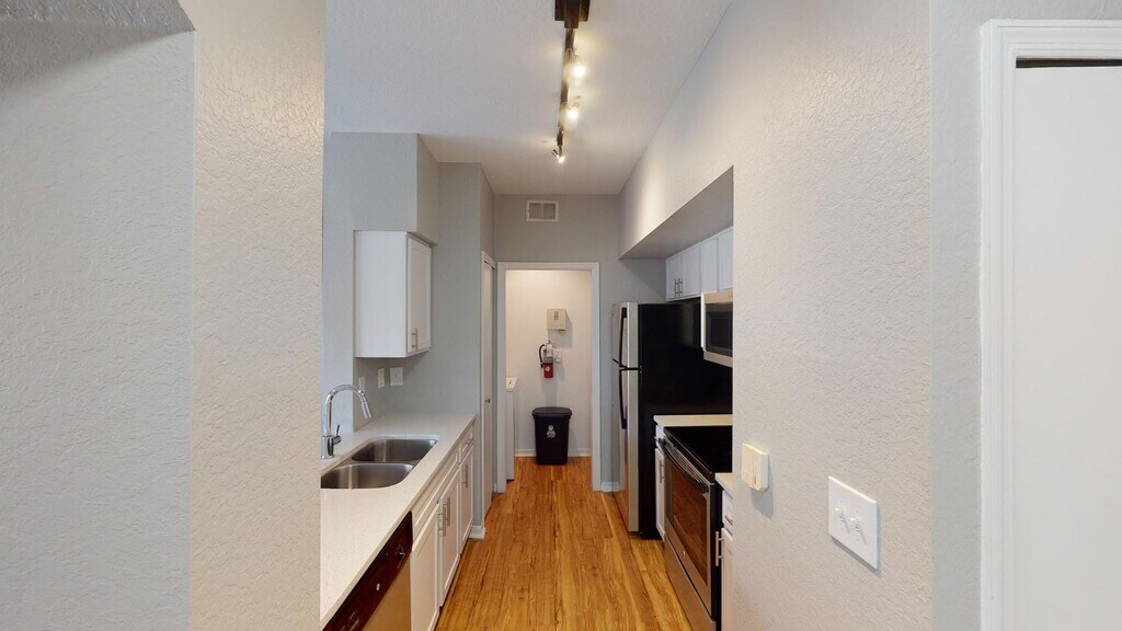 Arbors at Maitland Summit Orlando, FL Apartments