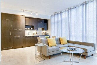 20 Duncan St in Toronto, ON - Building Photo - Building Photo