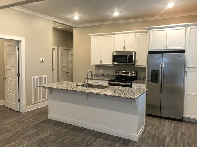 721 Glenwood Dr in Chattanooga, TN - Building Photo - Building Photo