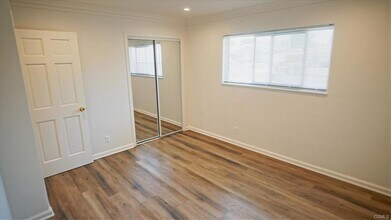 10901 Canby Ave in Los Angeles, CA - Building Photo - Building Photo
