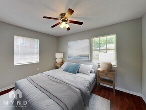 4053 Doster St SW in Atlanta, GA - Foto de edificio - Building Photo