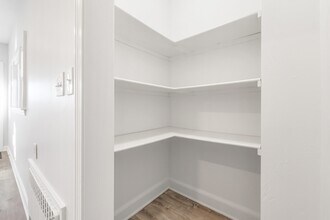 33 Pearl St-Unit -2 in Natick, MA - Building Photo - Building Photo