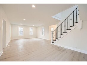 1300 County Rd 6 in Long Lake, MN - Building Photo - Building Photo