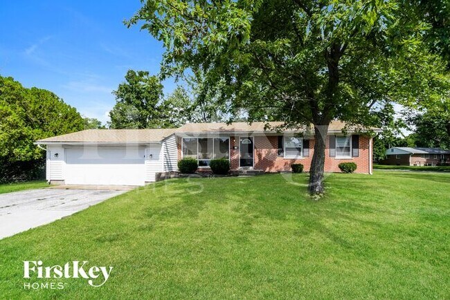 535 St Anthony Ln in Florissant, MO - Building Photo - Building Photo