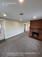 541 W Water St in Harrisonburg, VA - Building Photo - Building Photo