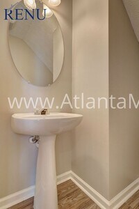 2970 Lakeside Cir photo'