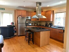 362 Dorchester St, Unit 3 in Boston, MA - Building Photo