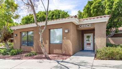 Residence at McDowell in Phoenix, AZ - Building Photo - Building Photo