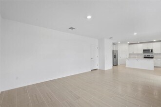 4669 Sidesaddle Trl in St. Cloud, FL - Building Photo - Building Photo