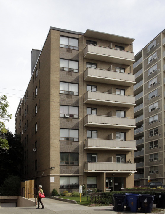 149 St George St in Toronto, ON - Building Photo