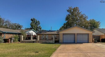 5533 Briargrove Dr in Wichita Falls, TX - Building Photo