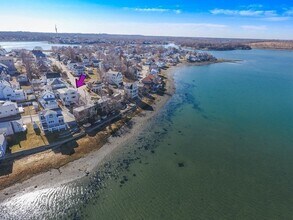 106 Bay St in Hull, MA - Building Photo - Building Photo