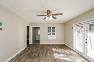 714 37th St W in Bradenton, FL - Building Photo - Building Photo