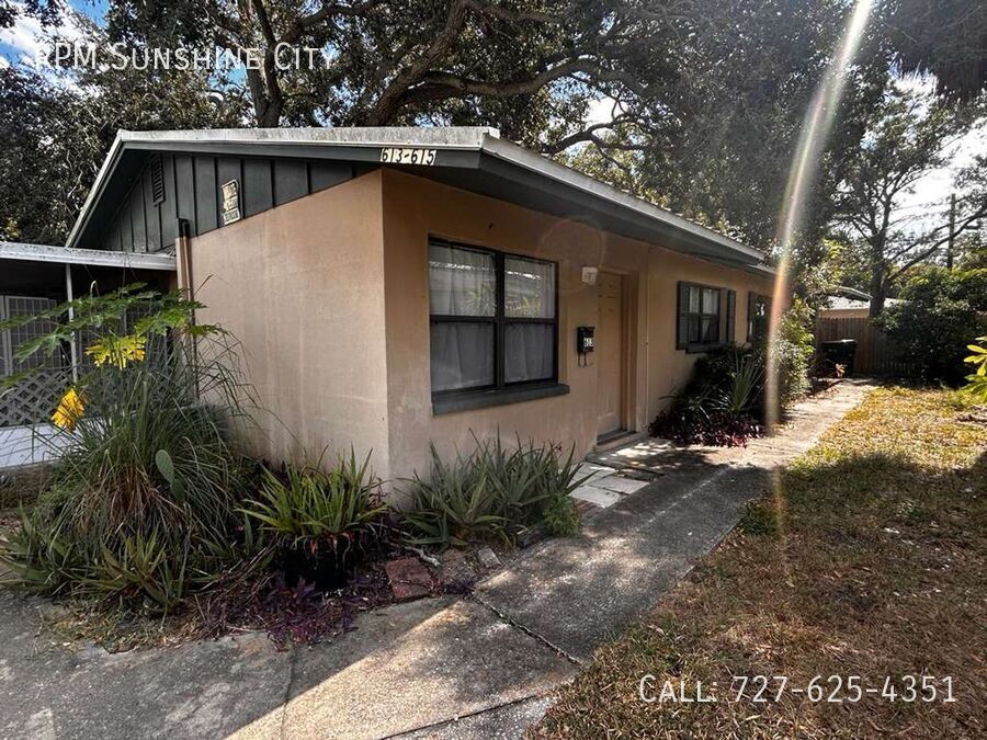 615 13th Ave NW in Largo, FL - Building Photo