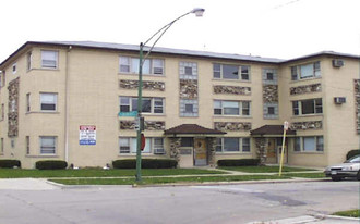 6556 W Barry Ave Apartments