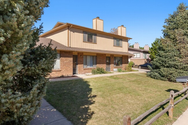 1318 Holly Ave in Longmont, CO - Foto de edificio - Building Photo