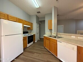 2724 Secret Harbor Dr in Orange Park, FL - Building Photo - Building Photo