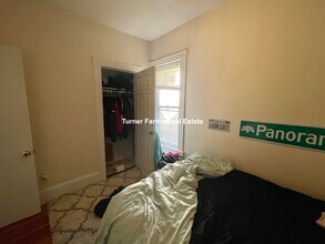 68 Winchester St, Unit 1 in Medford, MA - Foto de edificio - Building Photo