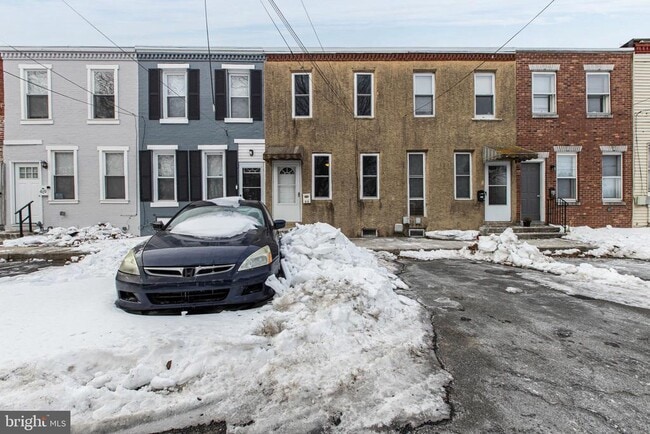 614 Clark St in New Castle, DE - Building Photo - Building Photo