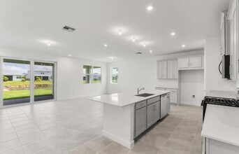 10207 SW Adelaide Ter in Port St. Lucie, FL - Building Photo - Building Photo