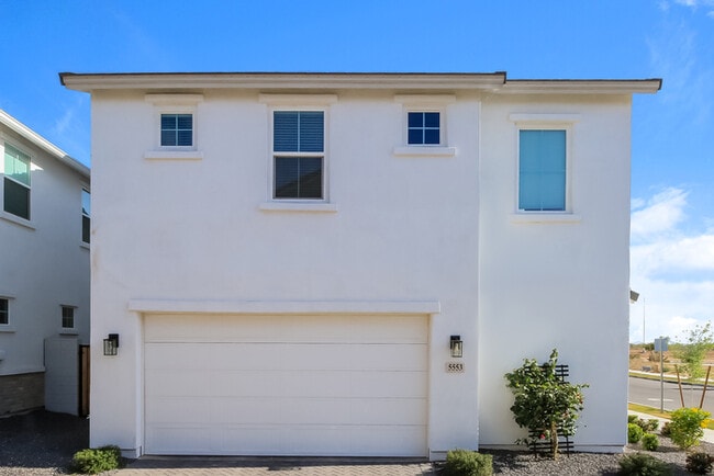 property at 5553 S Dillon