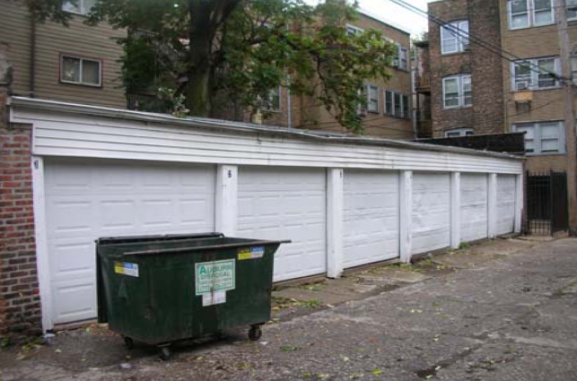 7544 S Kingston Ave in Chicago, IL - Foto de edificio - Building Photo