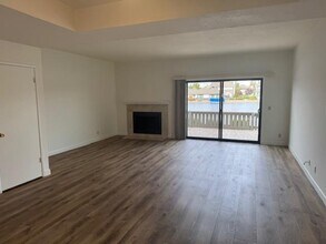 833 Columba Ln in Foster City, CA - Building Photo - Building Photo