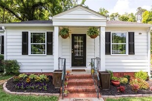 9 Meridian Dr in Newnan, GA - Building Photo