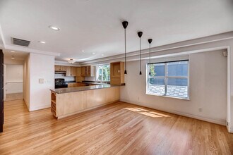 1228 9th Ave W in Seattle, WA - Building Photo - Building Photo