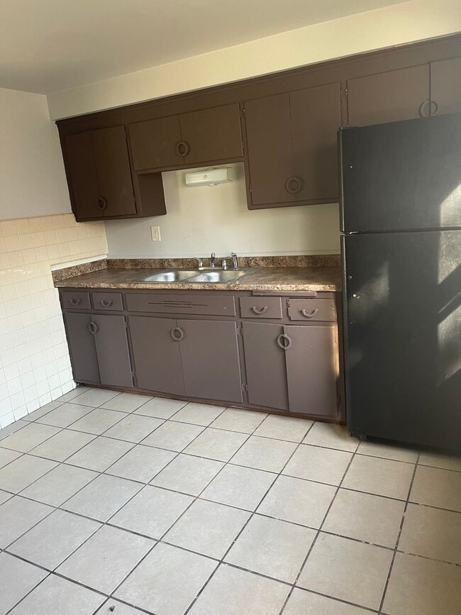 6520-6522-6522 W Carmen Ave in Milwaukee, WI - Building Photo - Building Photo